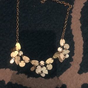 Target accent necklace